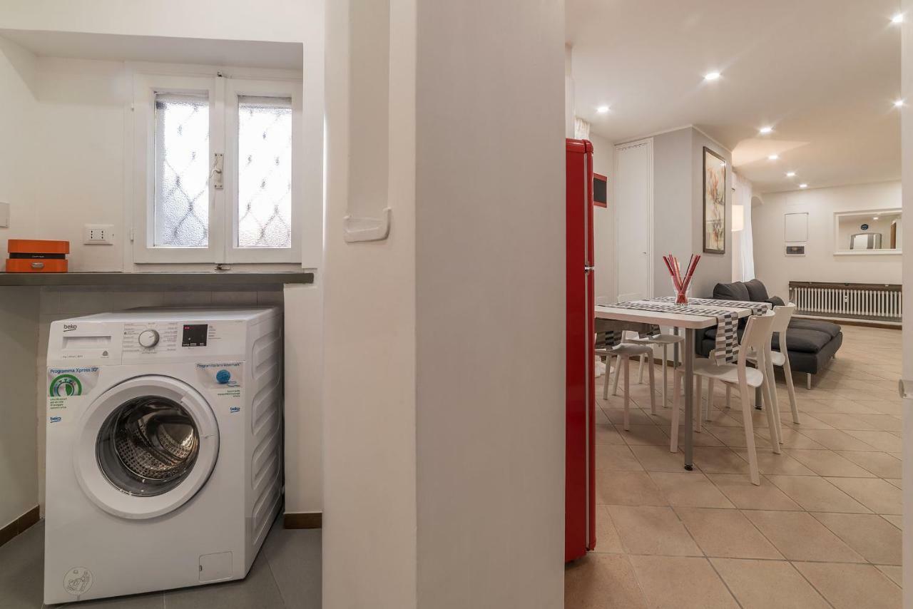 רומא Montecitorio Lovely Apartment מראה חיצוני תמונה